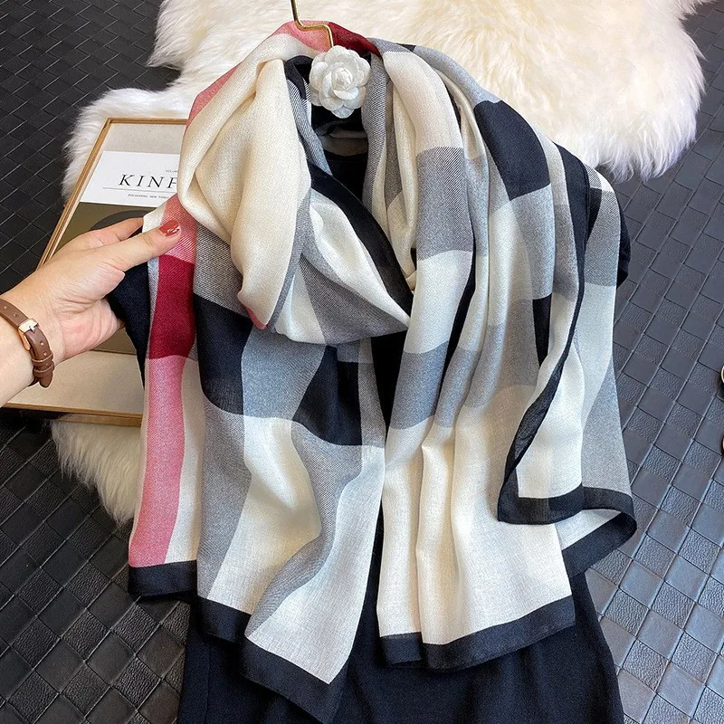 Neckerchief UB-38924 - Type 1