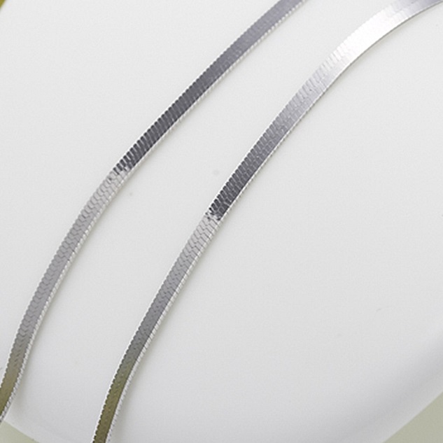 SM-2813 Necklace - Silver