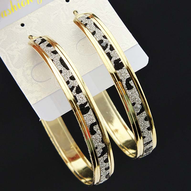 LC-1498 Earrings - Gold