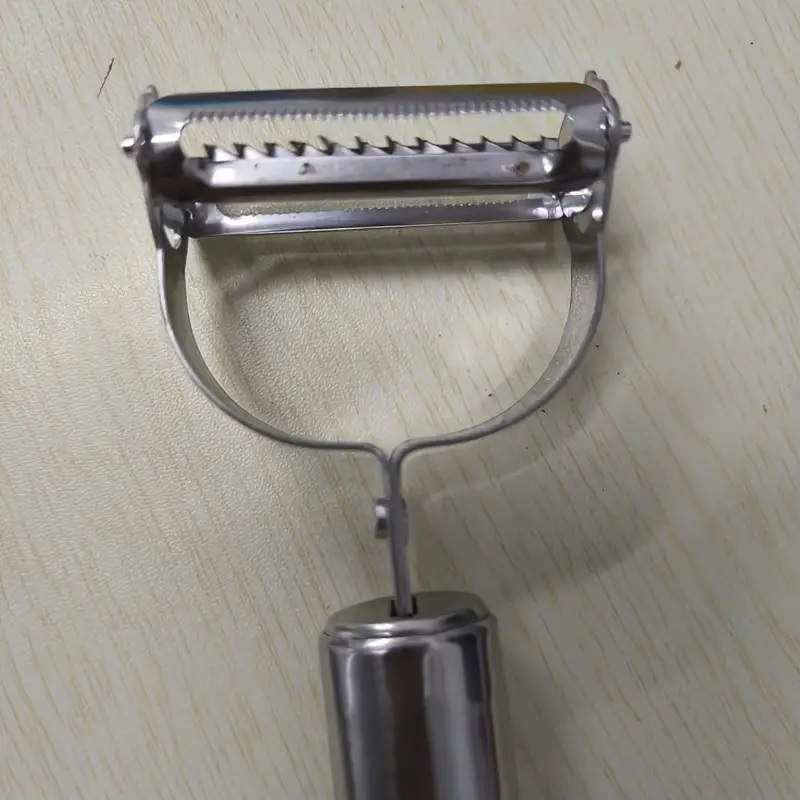 Multifunctional Peeler - Silver