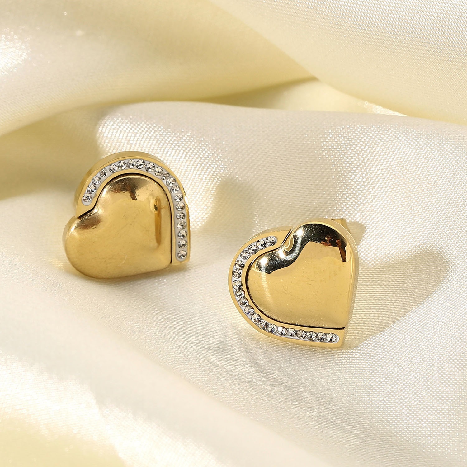 RE-21676 Earrings - Gold